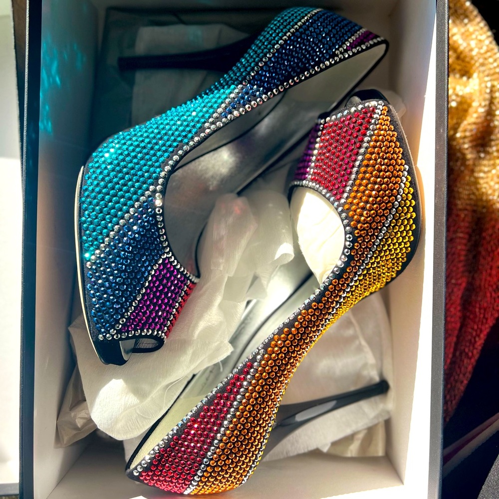 Brand New*+ Guiseppes Zanotti Peep Toe Crystal